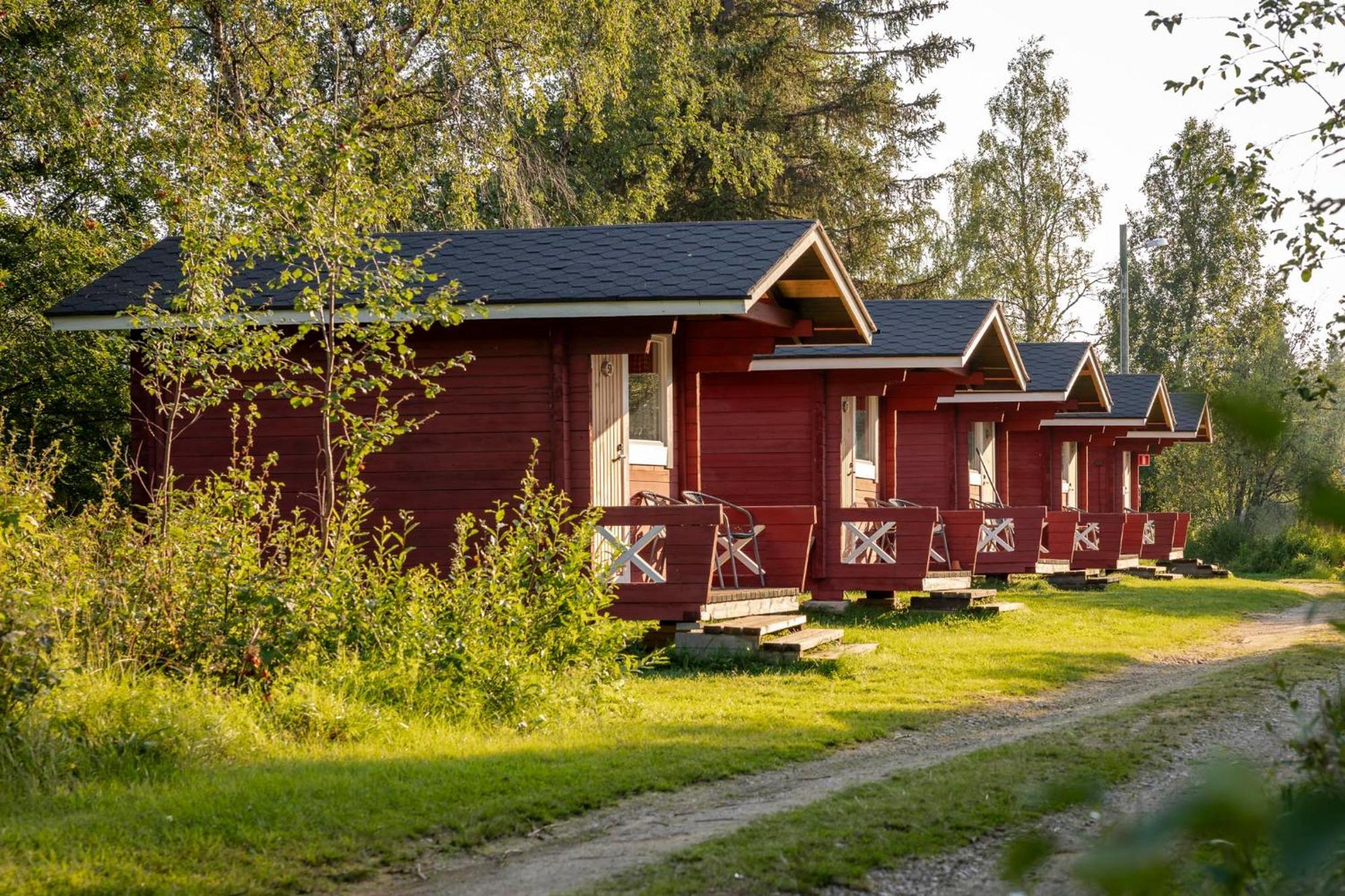 Arctic River Resort Ivalo Esterno foto