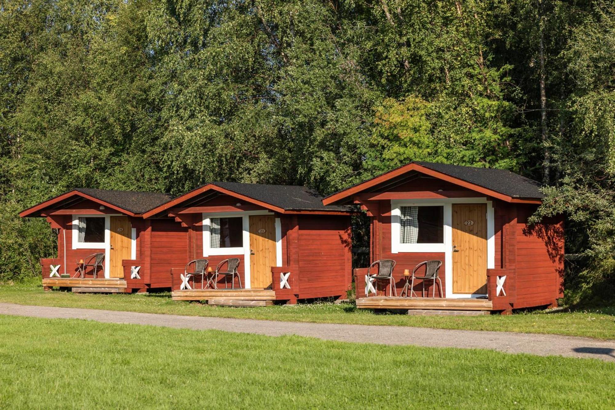 Arctic River Resort Ivalo Esterno foto