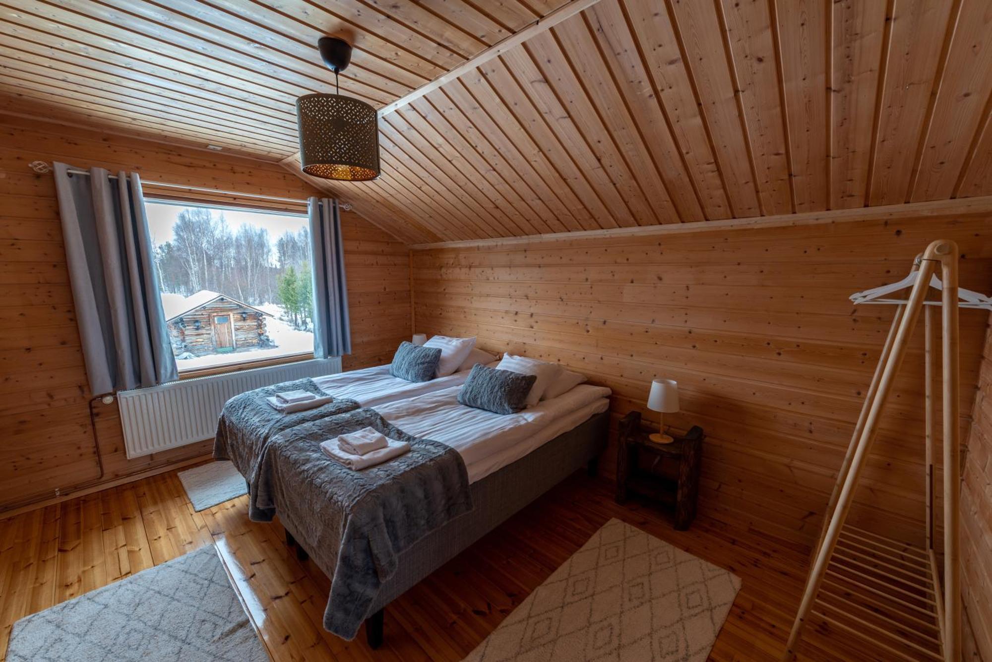Arctic River Resort Ivalo Esterno foto