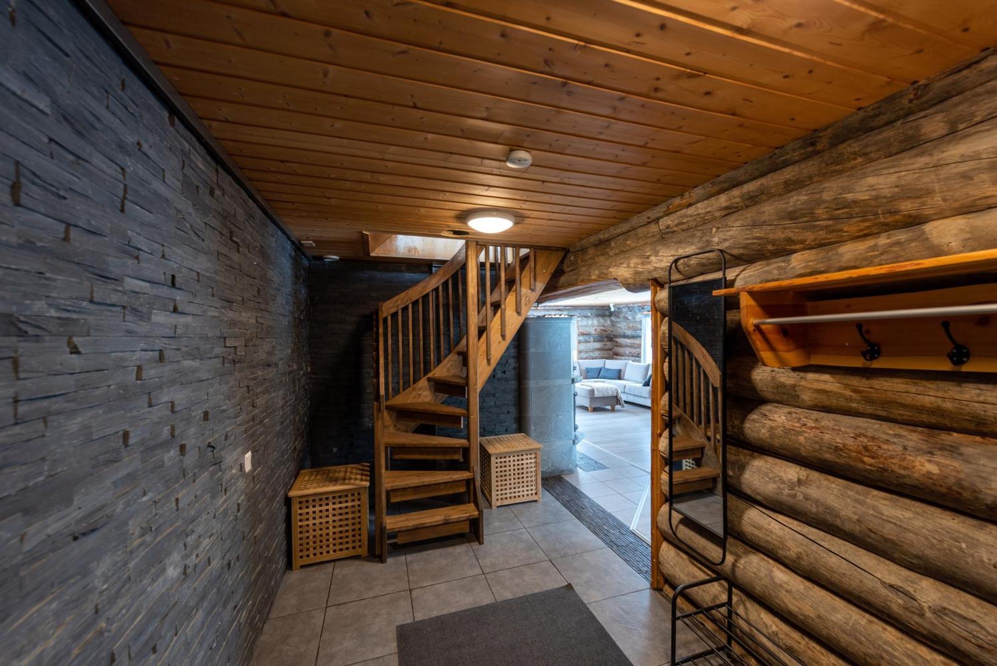 Arctic River Resort Ivalo Esterno foto